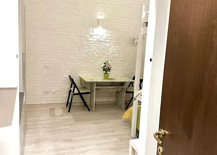 Marconi Apartment