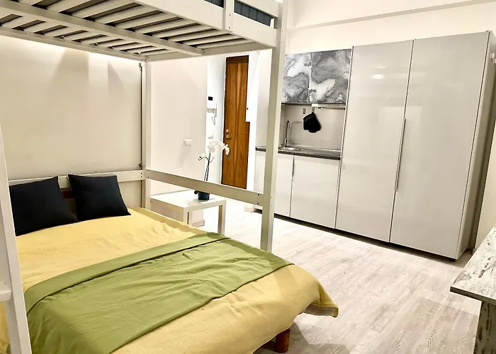 Marconi Apartment